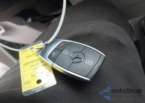 2021 Mercedes-Benz Gla 250 4Matic z USA, uszkodzony, nr VIN W1N4N4HB5MJ190564